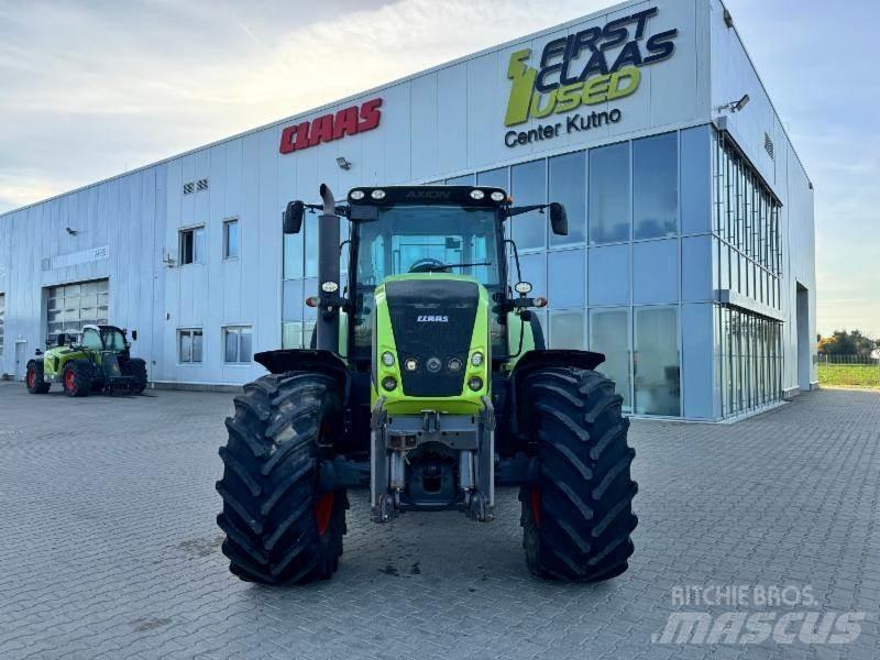 CLAAS AXION 810 Tractors