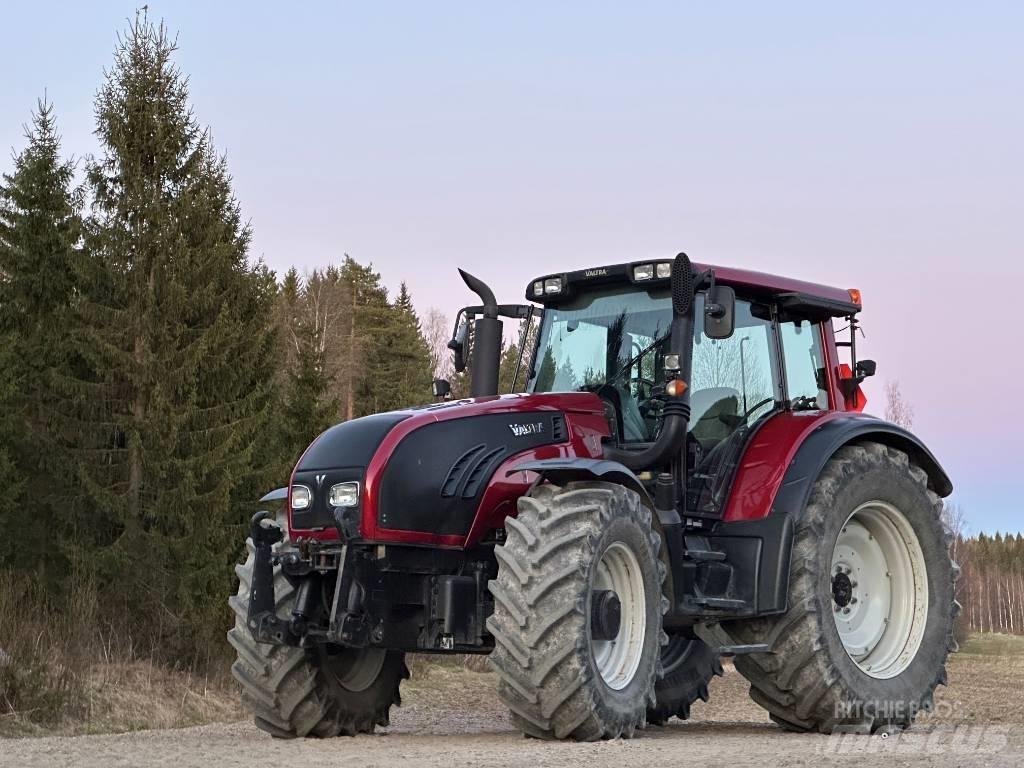 Valtra T 202 D Tractors