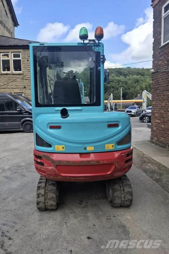 Takeuchi TB230 Mini Excavators <7t (Mini Diggers)