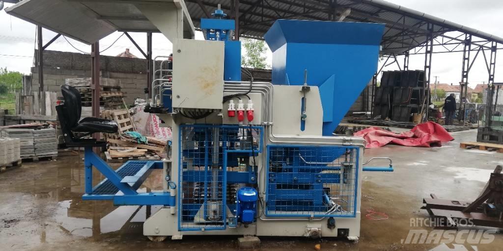 Metalika SVP-633 Concrete Block Machines