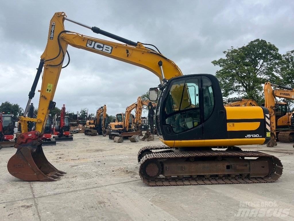 JCB JS 130 Crawler Excavators