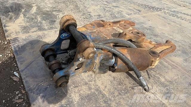Kobelco SK30UR-6 Demolition