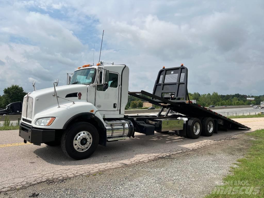 Kenworth T 440 Tow Trucks / Wreckers