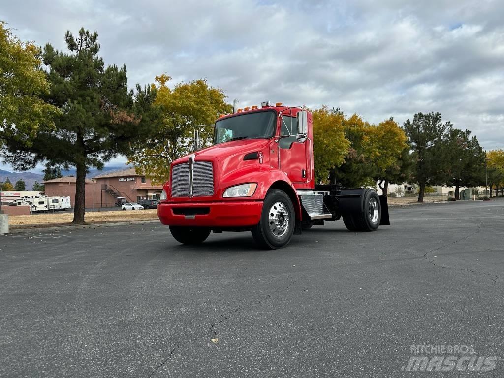 Kenworth T370 Conventional Trucks / Tractor Trucks
