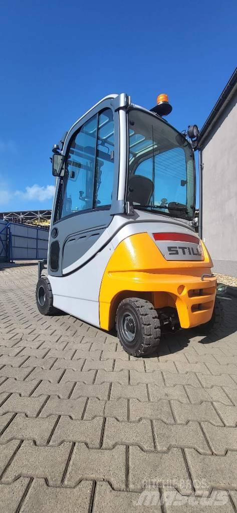 Still RX 20-20 Electric Forklifts