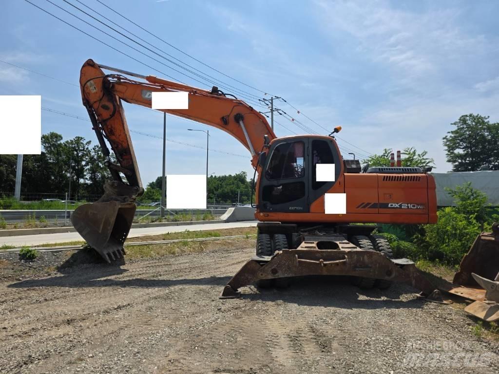 Doosan DX 210 W Wheeled Excavators