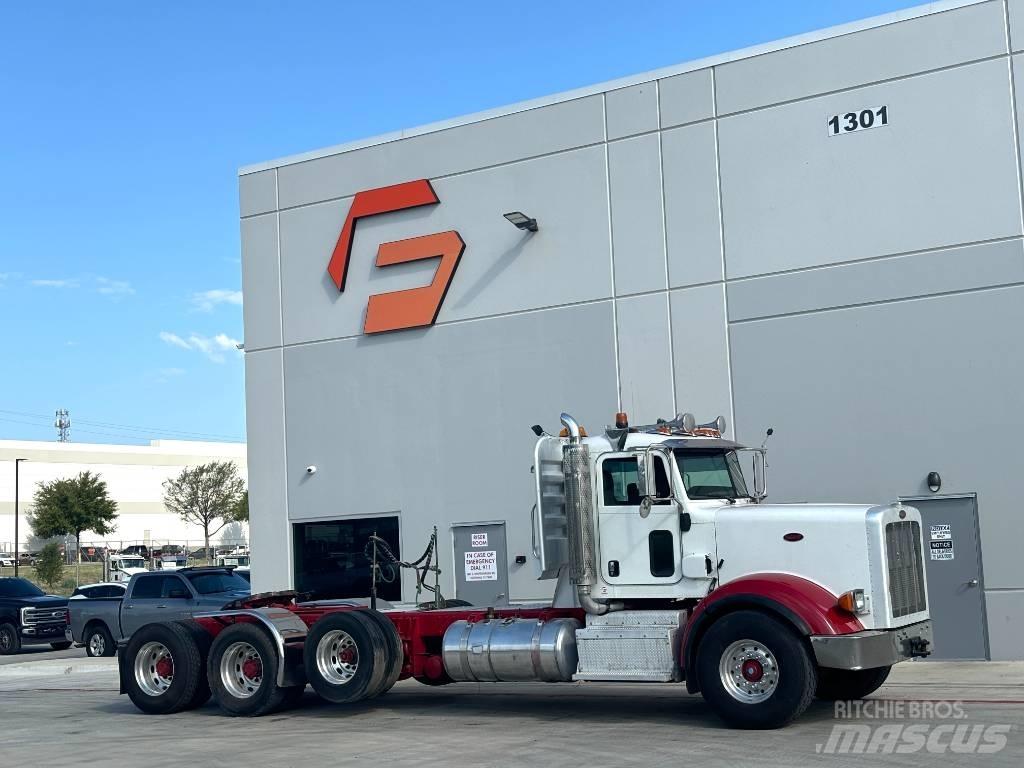 Peterbilt 367 Conventional Trucks / Tractor Trucks