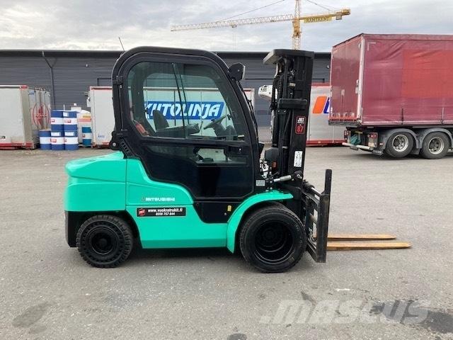 Mitsubishi FD35N Diesel Forklifts