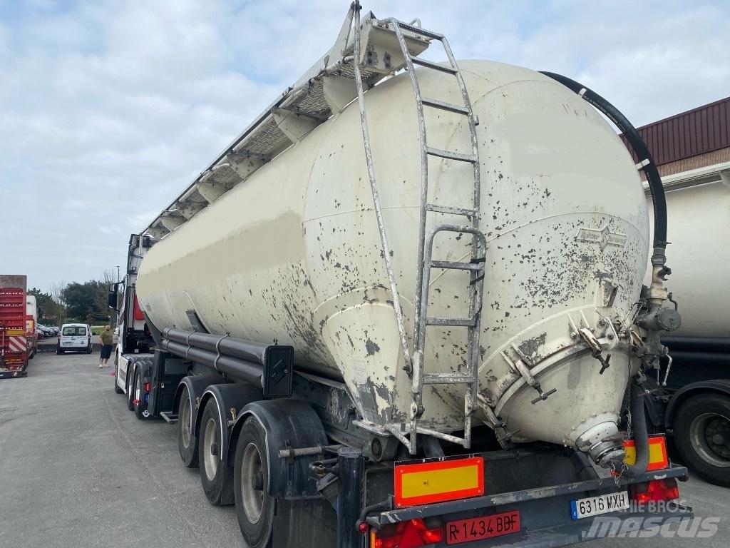 Spitzer SK2458CAL Tanker Trailers