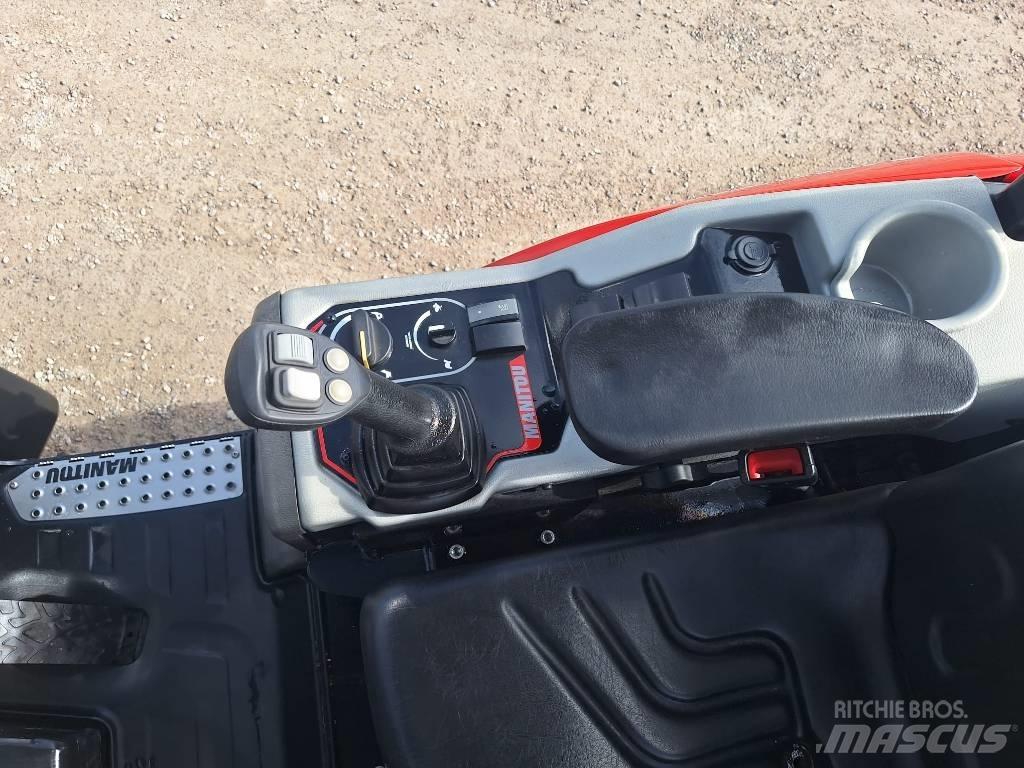 Manitou MLA 4-50 H Mini Loader