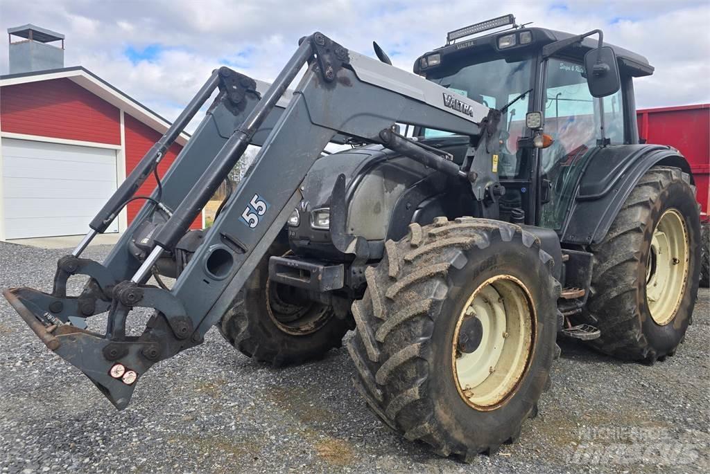 Valtra N141 HiTech Tractors