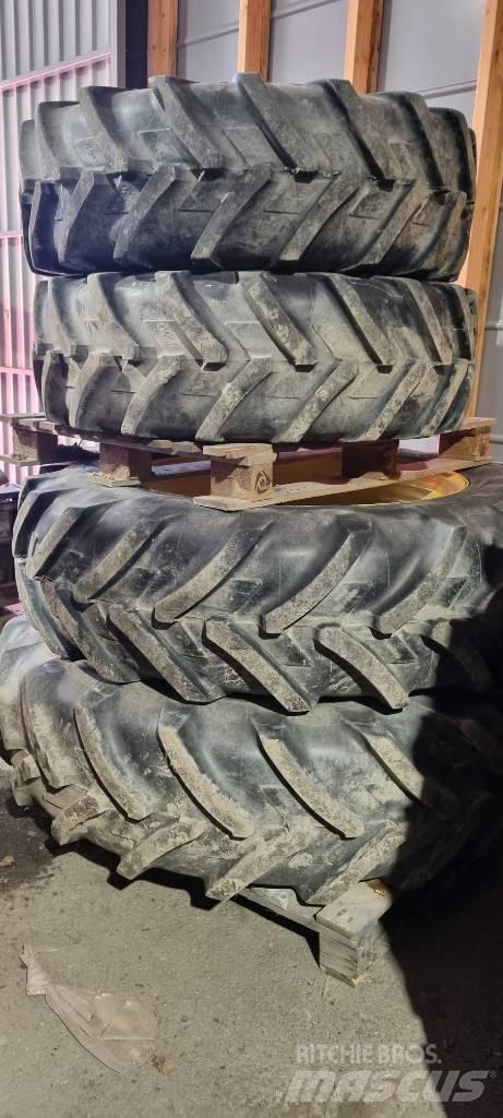 Michelin 420/85R38 Tires, wheels and rims