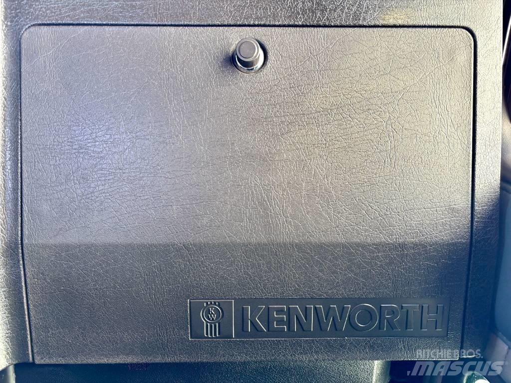 Kenworth T 800 Conventional Trucks / Tractor Trucks