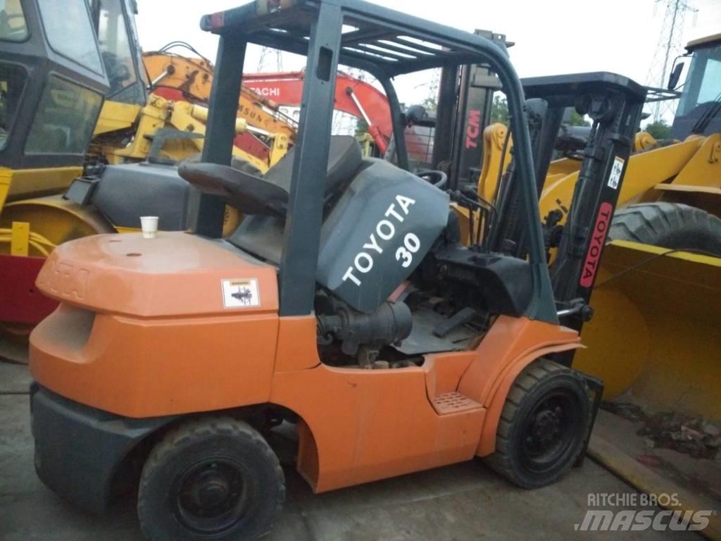 Toyota FD 30 Diesel Forklifts