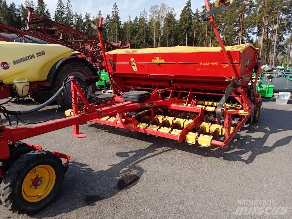 Väderstad Rapid400S Farm Drills