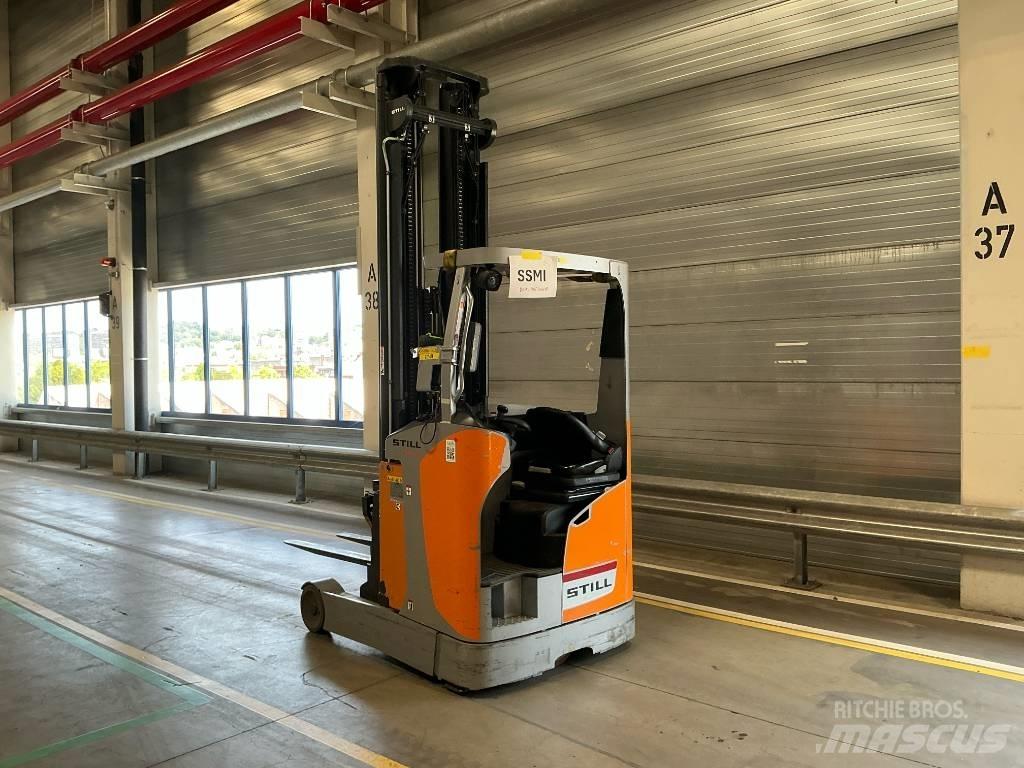 Still FMX 14 Reach trucks