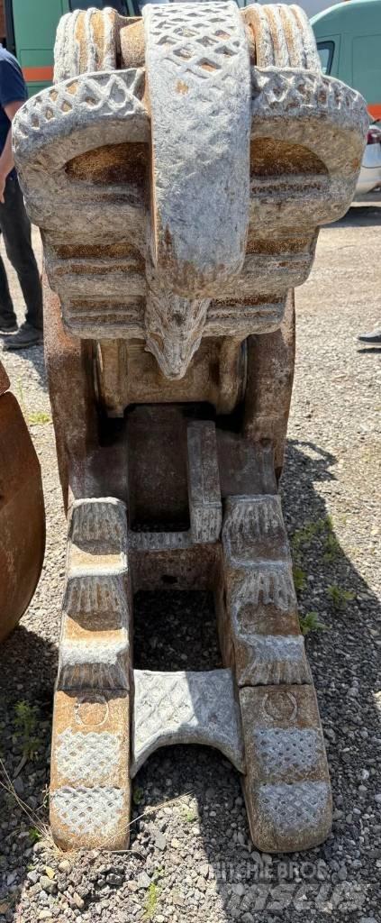 Demarec DRP-45 Pulveriser  (Demolition Crusher ) 