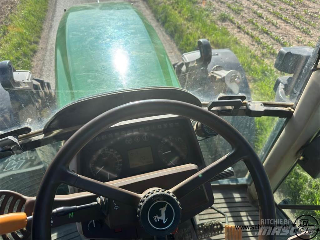 John Deere 6820 Tractors