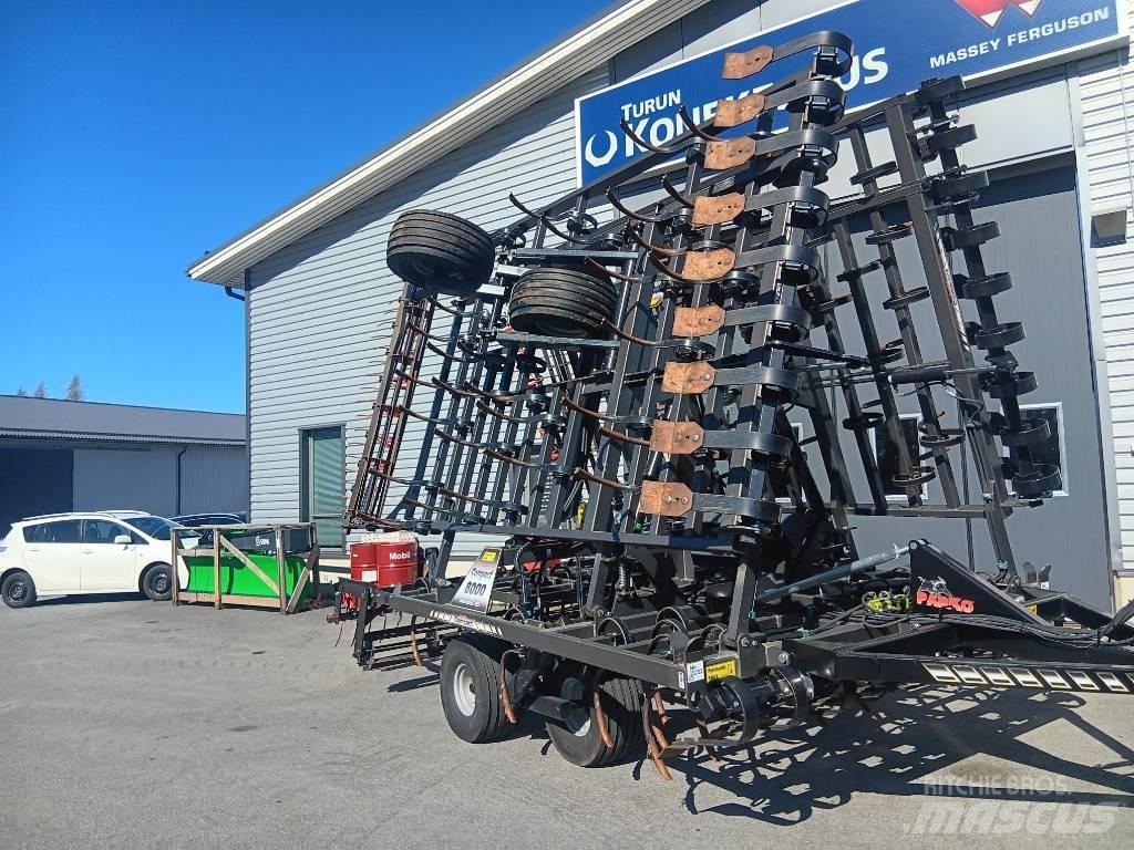 Parko Compact 8000 Harrows