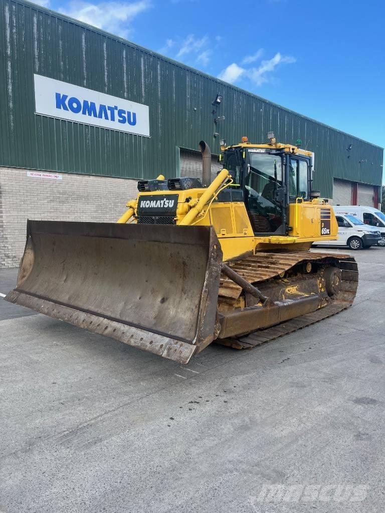Komatsu D65PX-18E0 Crawler dozers