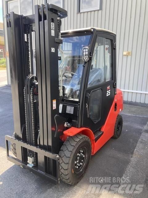 EP CPCD25N XH7B Diesel Forklifts