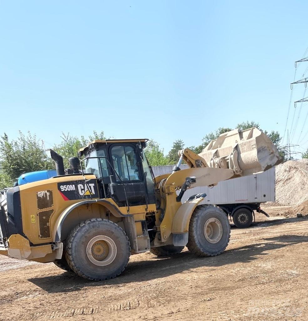 CAT 950 M Wheel Loaders