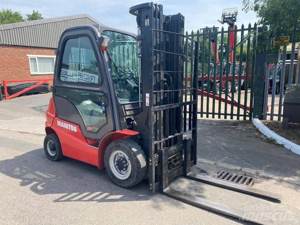 Manitou Mi25D Diesel Forklifts