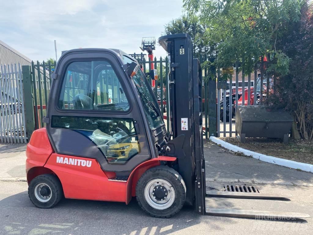 Manitou Mi25D Diesel Forklifts