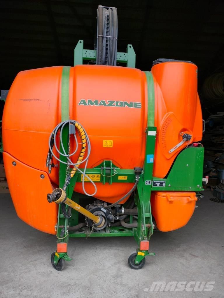 Amazone UF 1201 Mounted sprayers