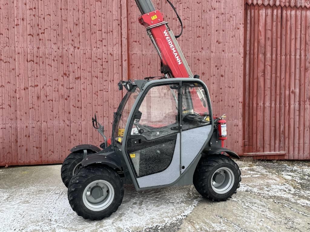 Weidemann T4512 Telescopic Handlers
