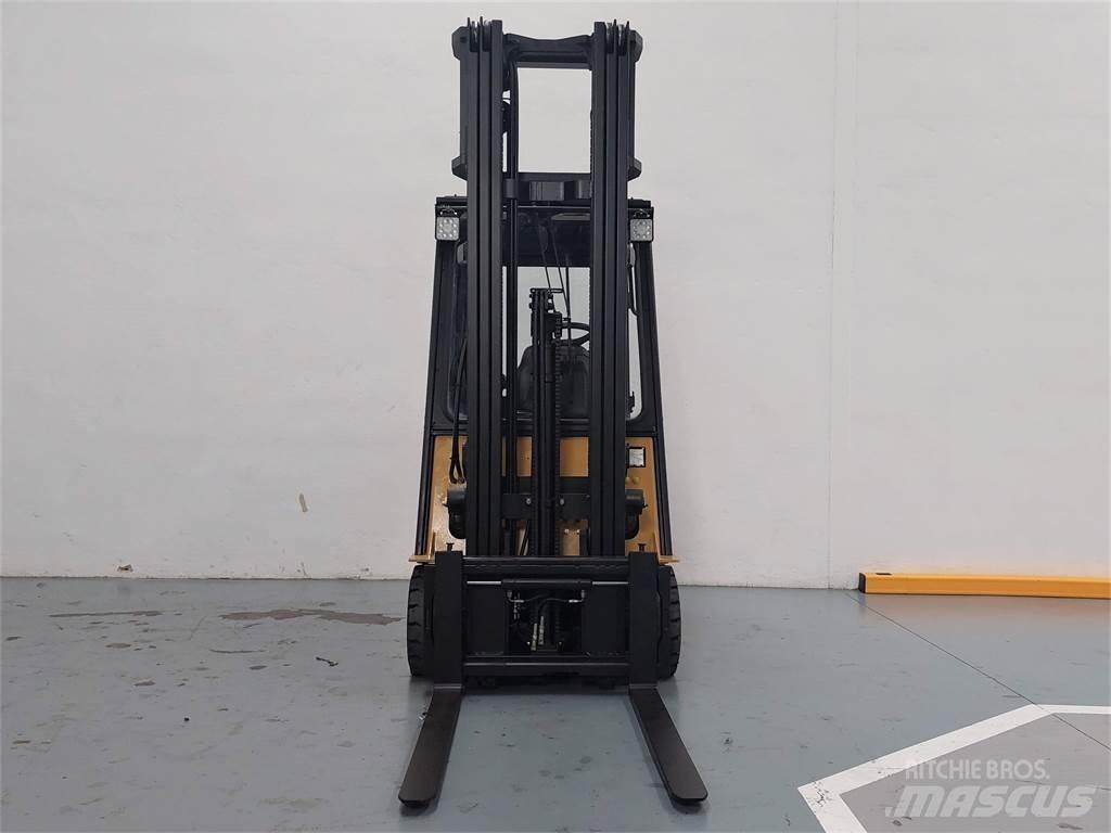 CAT EP16N Electric Forklifts