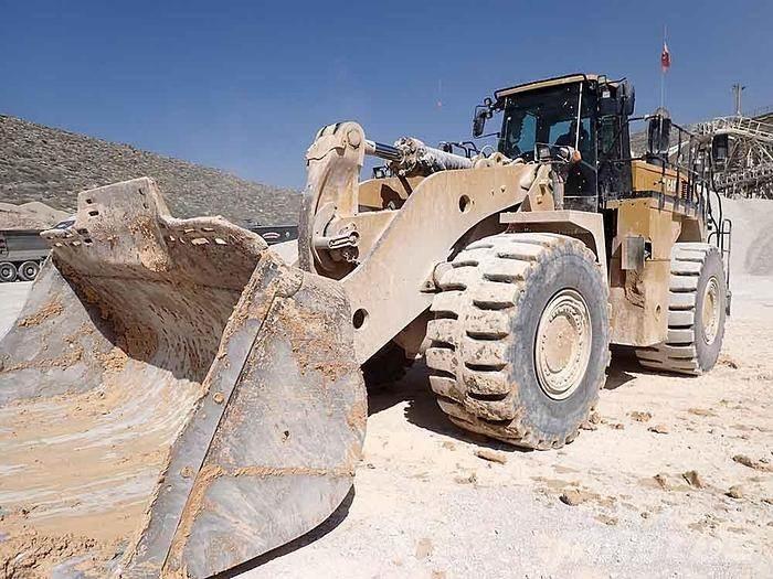 CAT 988K Wheel Loaders