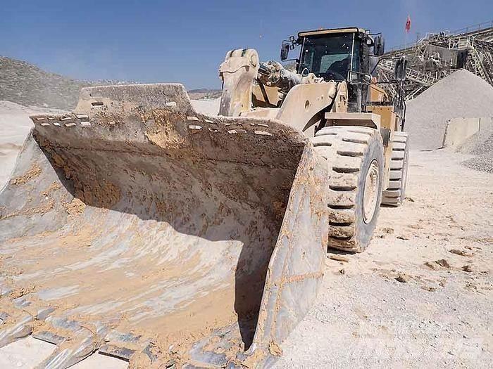 CAT 988K Wheel Loaders