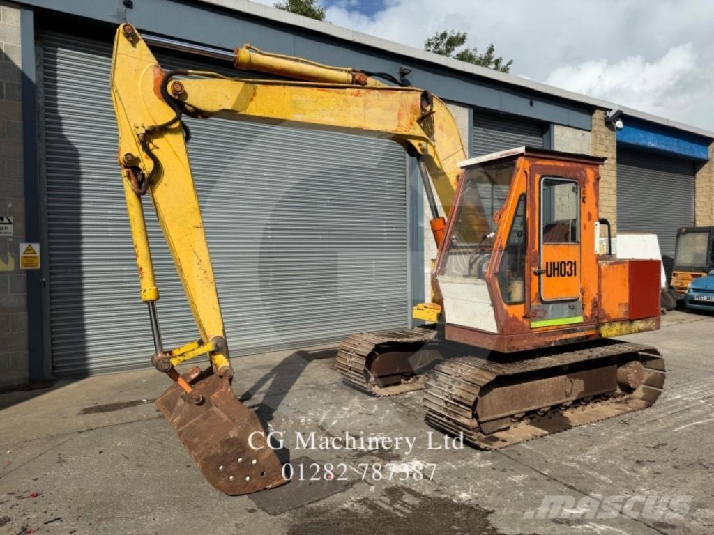 Hitachi UH031 Crawler Excavators
