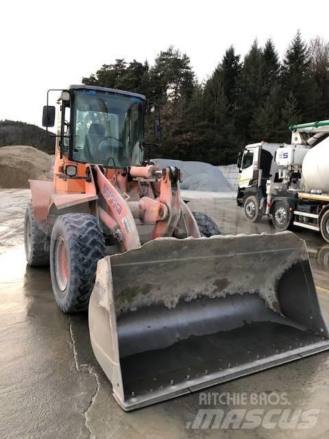 Fiat-Kobelco W110 Wheel Loaders