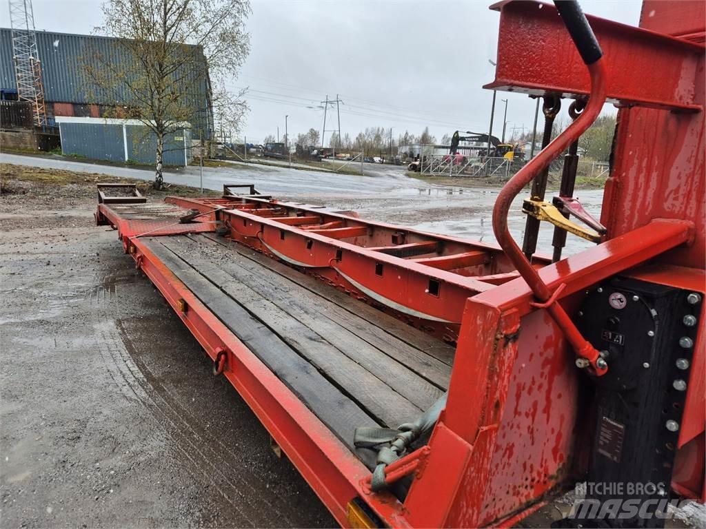 Sisu E13 450 Other Trucks