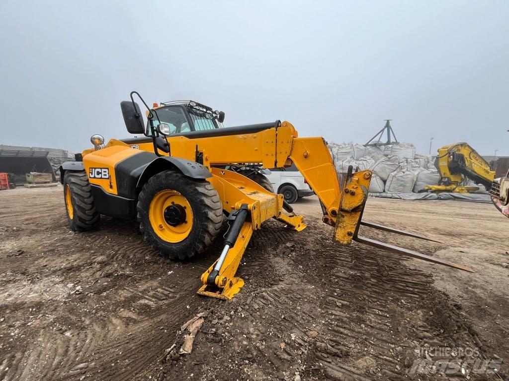 JCB 540-140 Telescopic Handlers