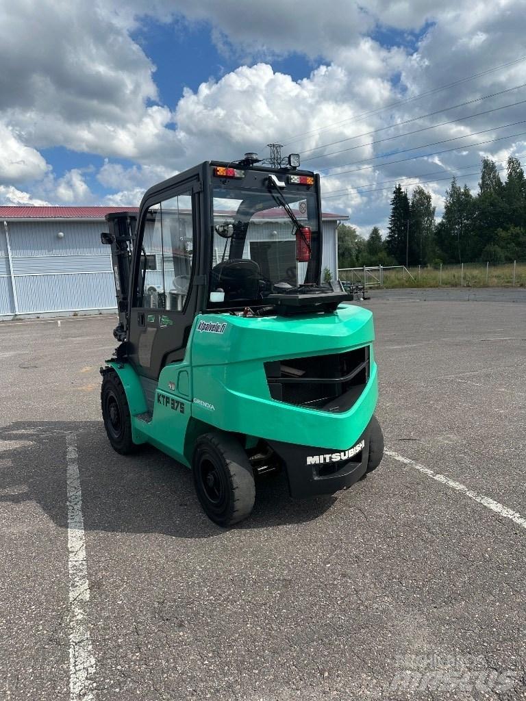 Mitsubishi FD40N Diesel Forklifts