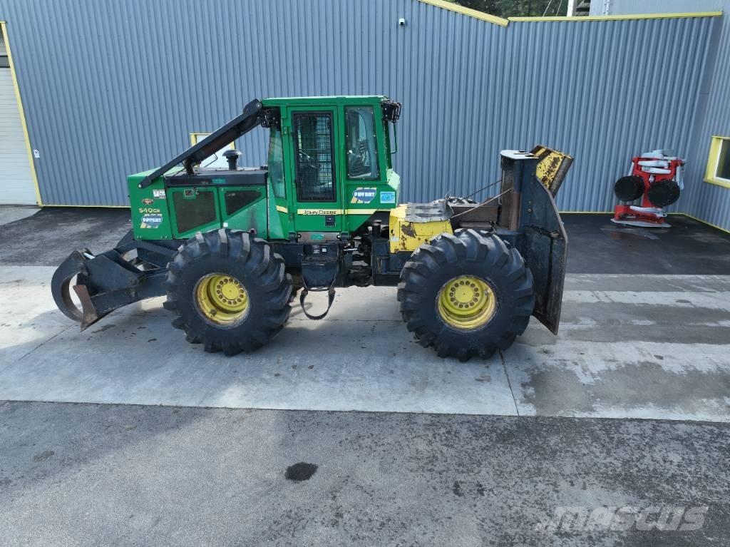 John Deere 540 G III Skidders