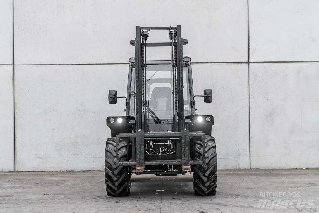 Manitou M 30-4 Diesel Forklifts