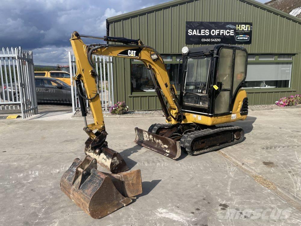 CAT 302.5 Mini Excavators <7t (Mini Diggers)