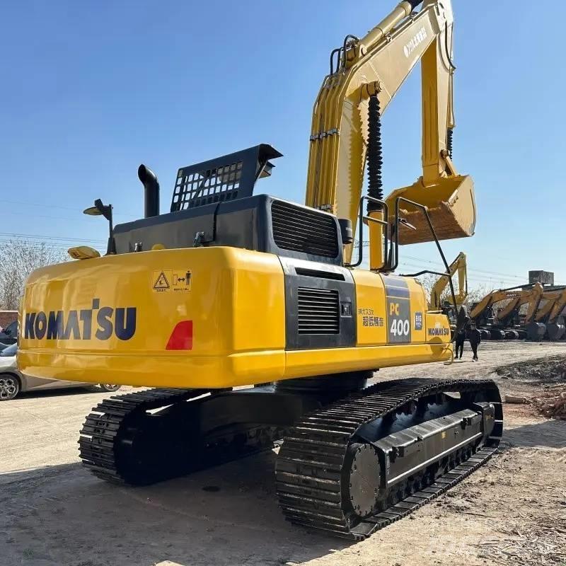 Komatsu PC 400 Crawler Excavators