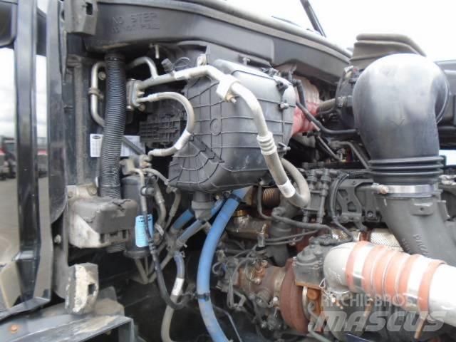 Peterbilt 579 Conventional Trucks / Tractor Trucks