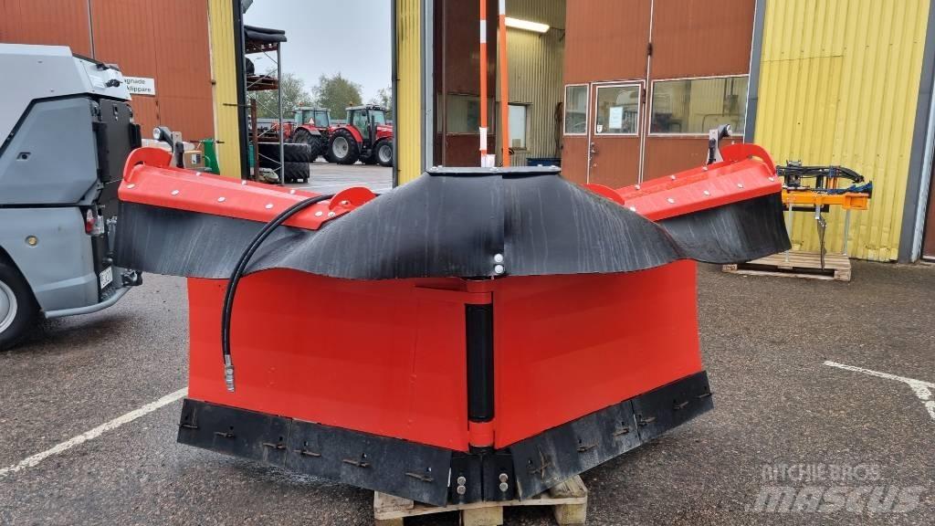 Tokvam VT 320 Snow Grooming Equipment