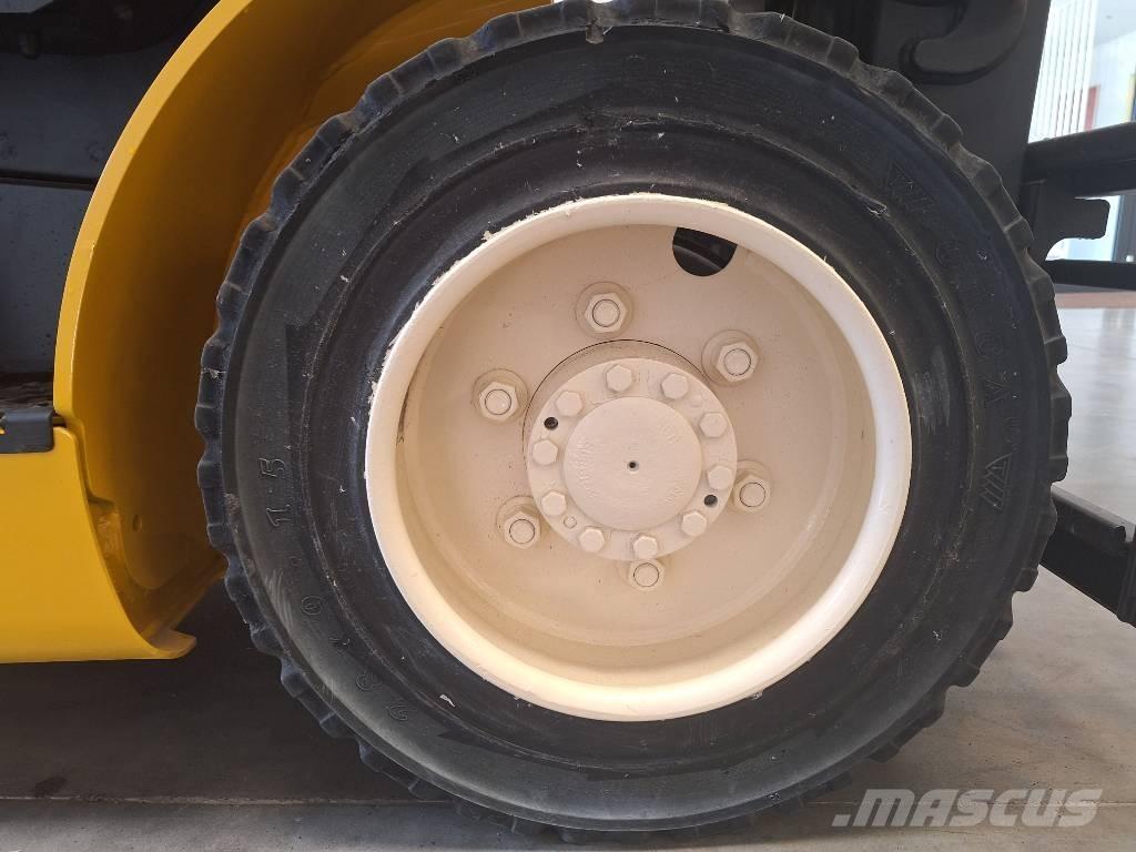 Yale GDP 25 VX Diesel Forklifts
