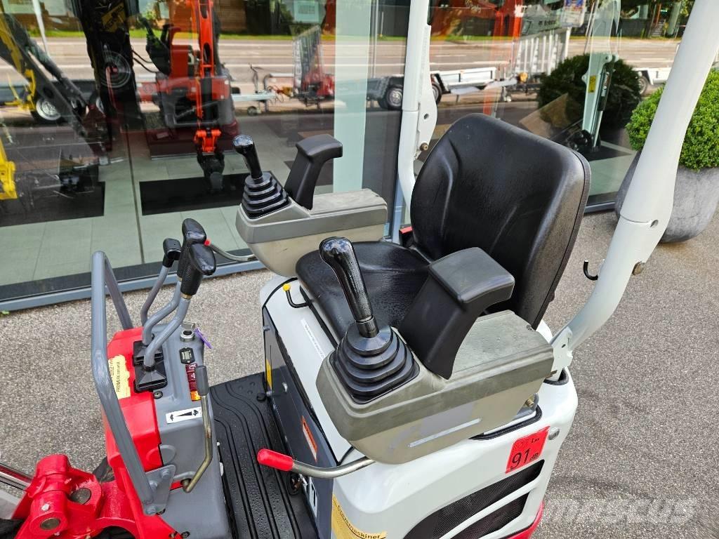 Takeuchi TB 210 Mini Excavators <7t (Mini Diggers)