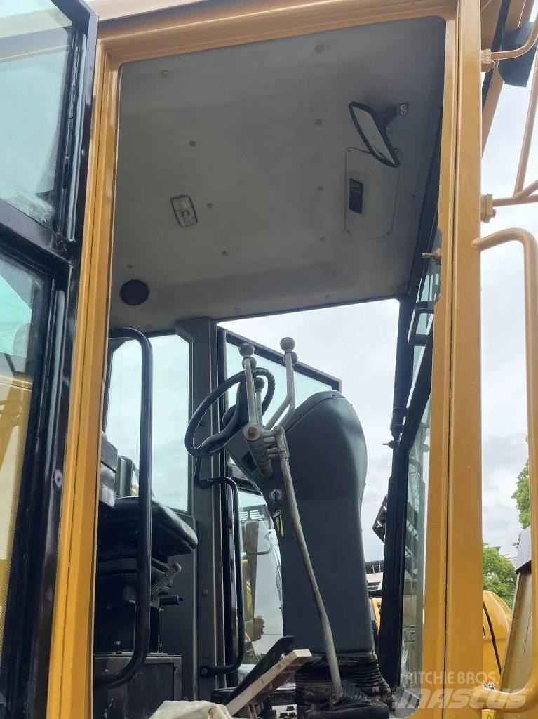 CAT 140 H Motor Graders