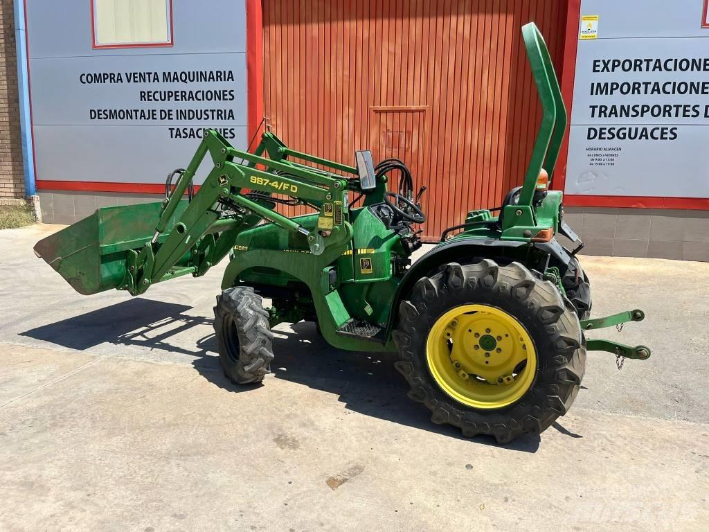 John Deere 946 Tractors