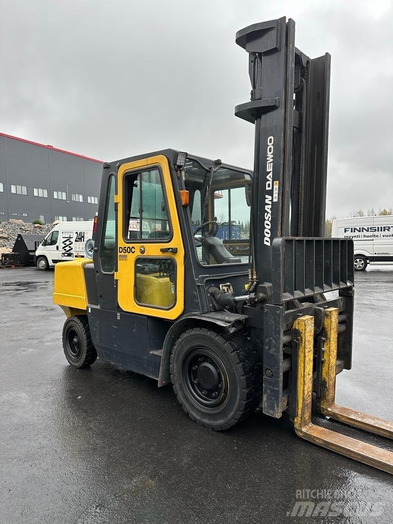 Doosan Daewoo D50-C2 Diesel Forklifts