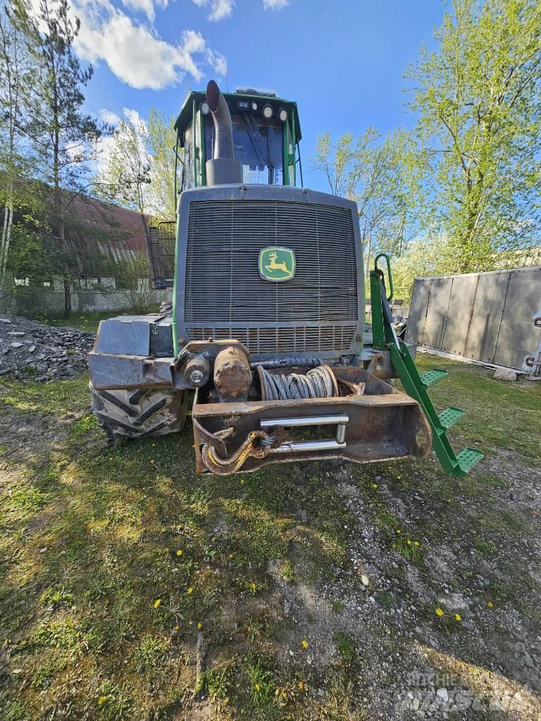 John Deere 1510 G Forwarders